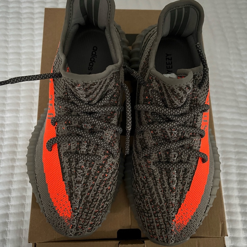 Yeezy Boost 350 V2 Beluga